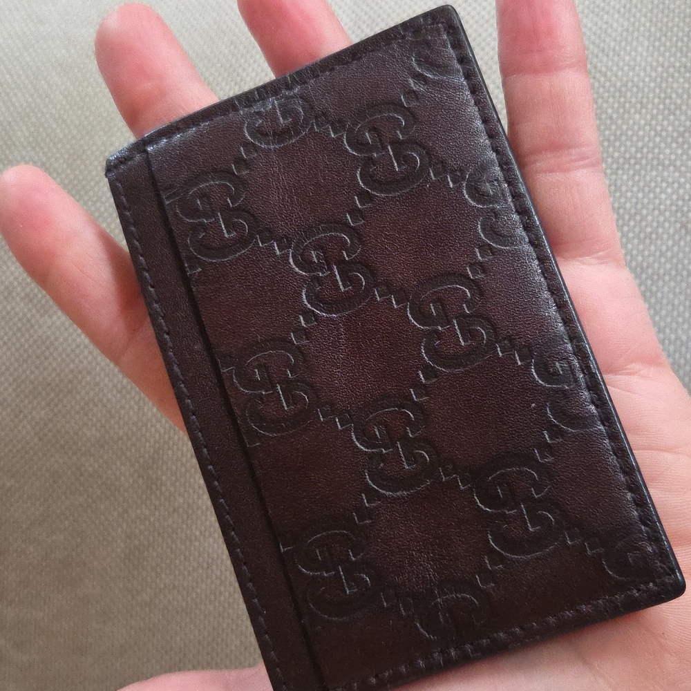 GUCCI GG Signature Leather Slim Card Holder